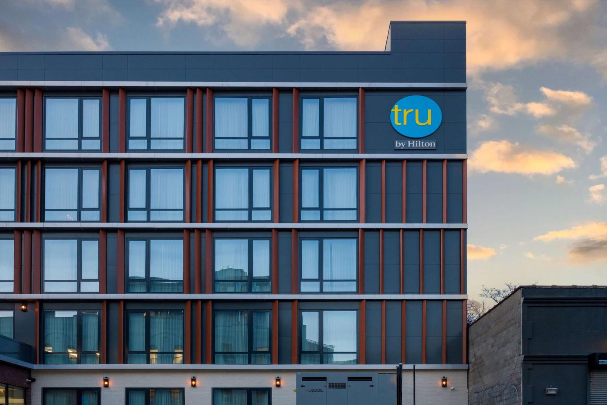 Tru By Hilton Brooklyn Hotel Ню Йорк Екстериор снимка