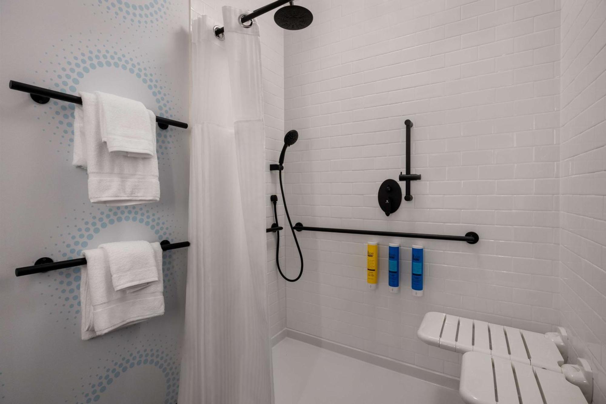 Tru By Hilton Brooklyn Hotel Ню Йорк Екстериор снимка